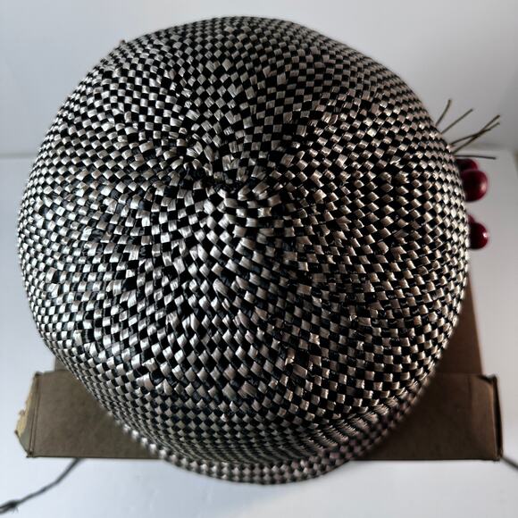 Vintage Mr John Classic Straw Hat Red Velvet Berries Accent Black White Paris NY main image 15